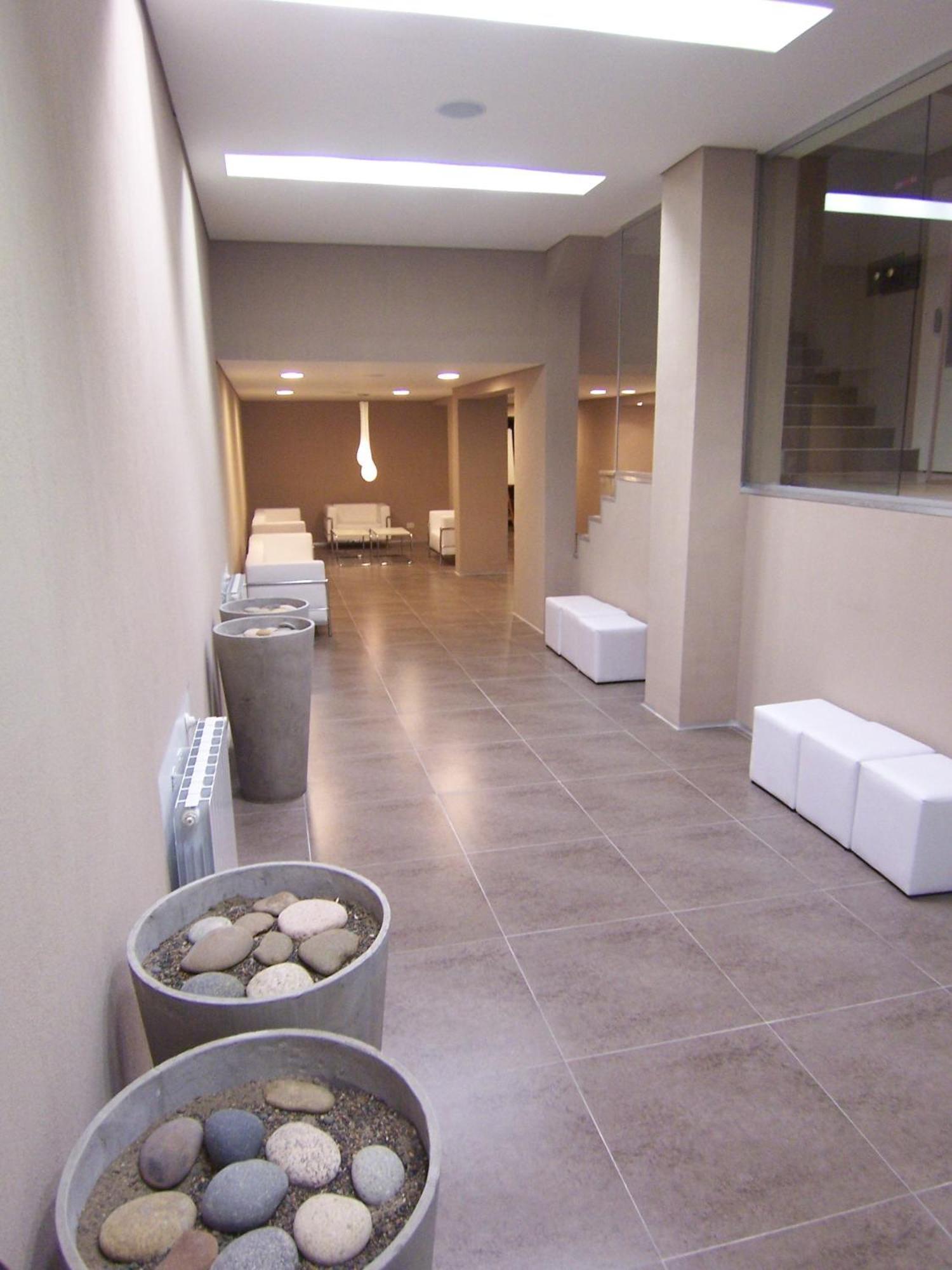 פוארטו מדרין Costanera Hotel מראה חיצוני תמונה