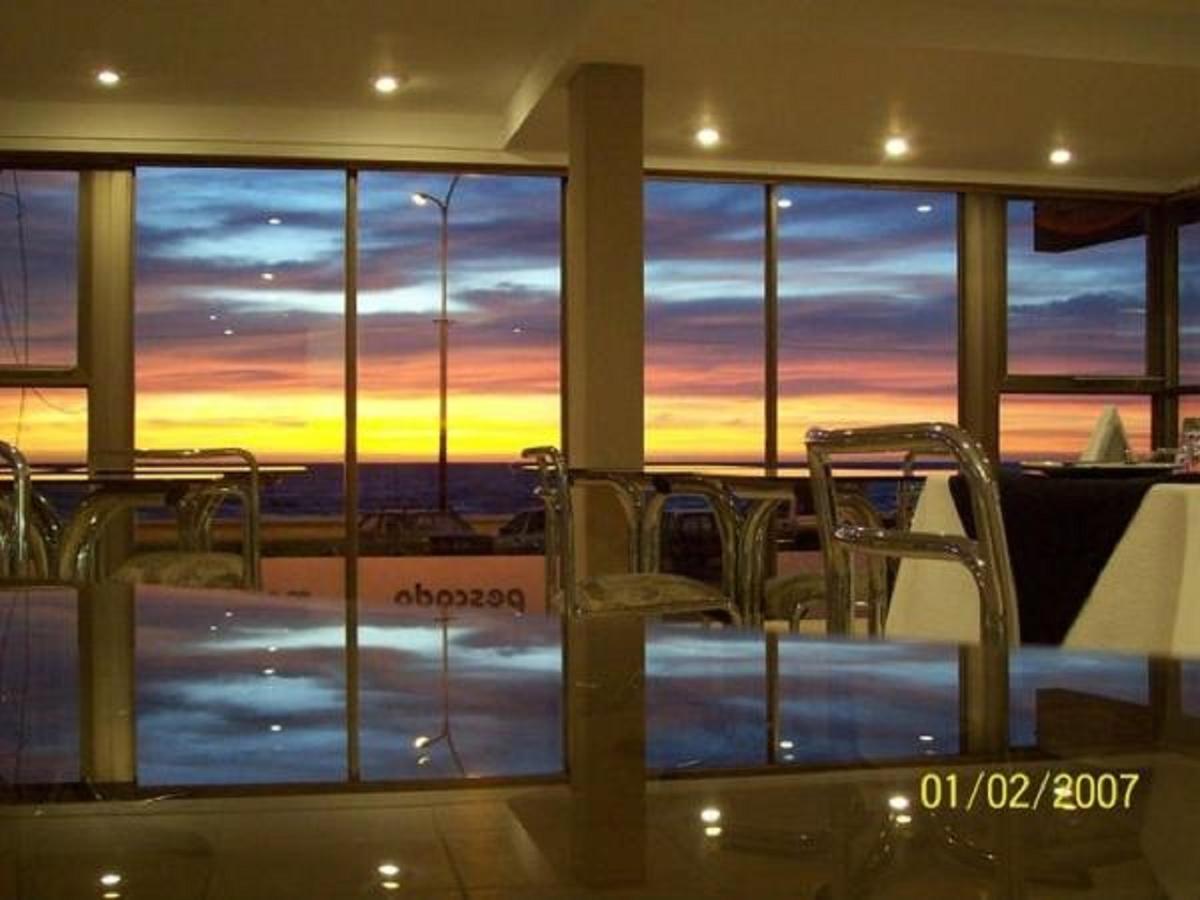 פוארטו מדרין Costanera Hotel מראה חיצוני תמונה